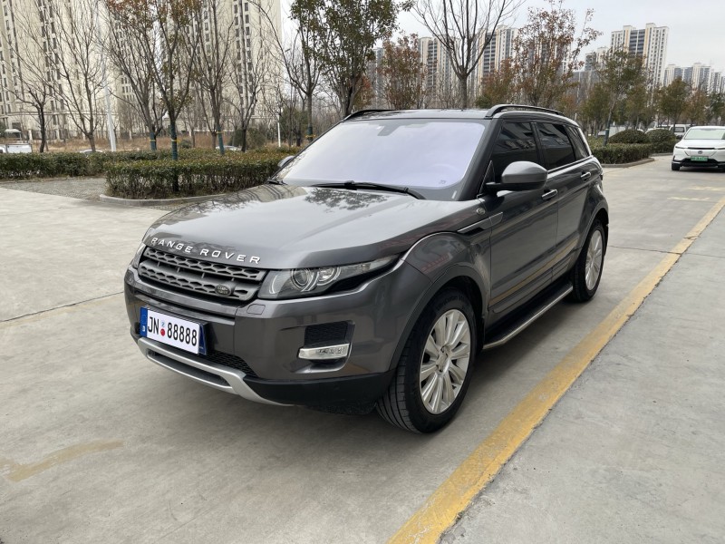 济宁16年路虎极光4