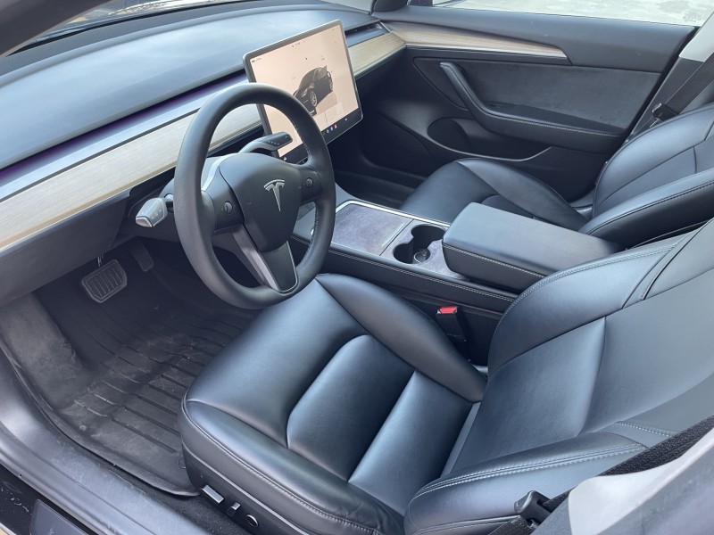 济宁23年特斯拉MODEL 37