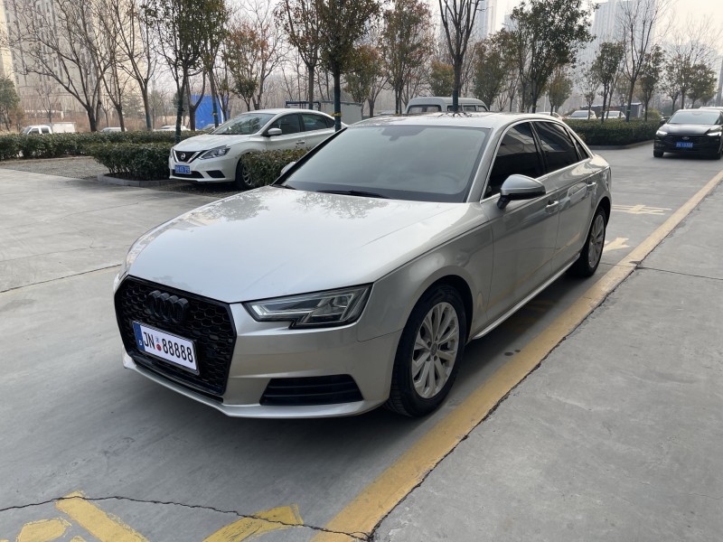 济宁17年奥迪A4L2