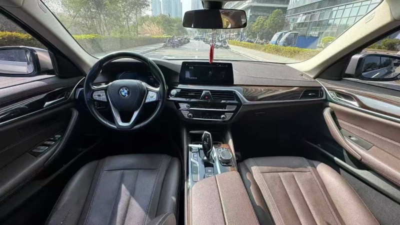 东莞20年宝马5系6