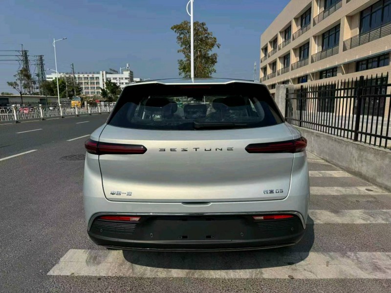 深圳26年奔腾悦意4