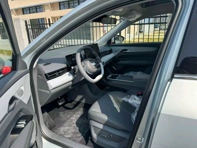 深圳26年奔腾悦意9