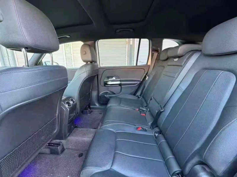 保定20年奔驰GLB5