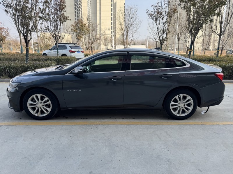 济宁19年雪佛兰迈锐宝8