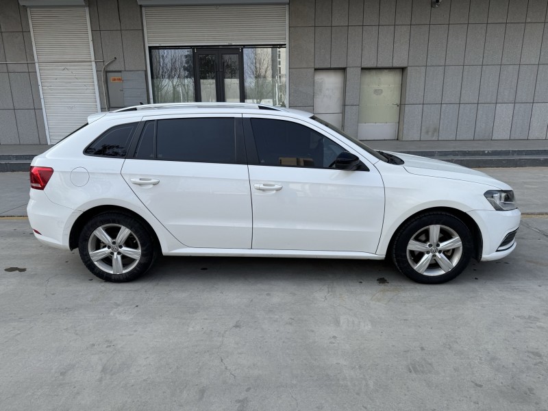 济宁18年大众朗行8