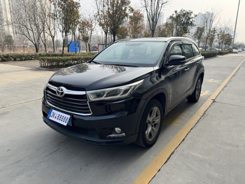 济宁18年丰田普拉多2