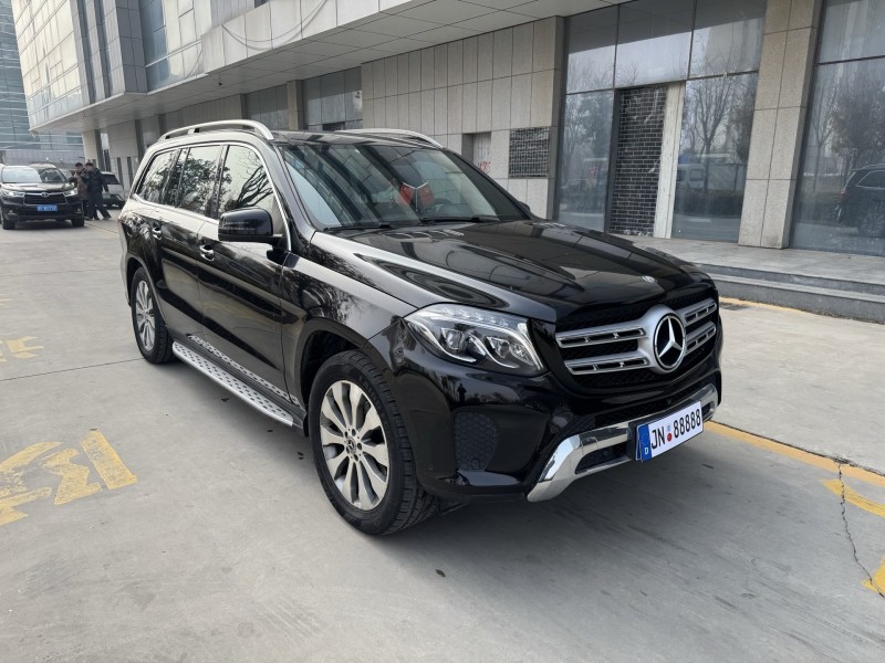 济宁17年奔驰GLS3