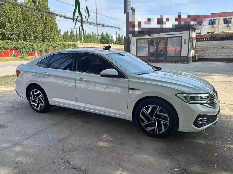 保定23年大众速腾3