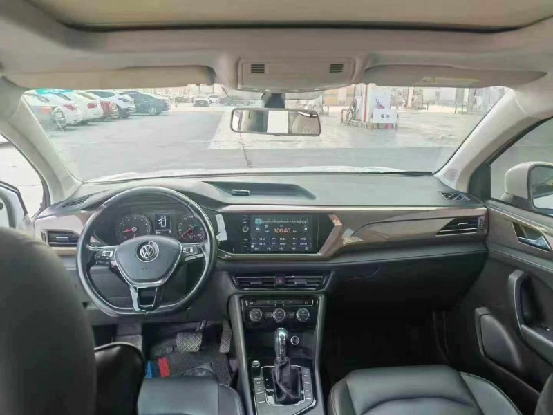 保定20年大众途岳5