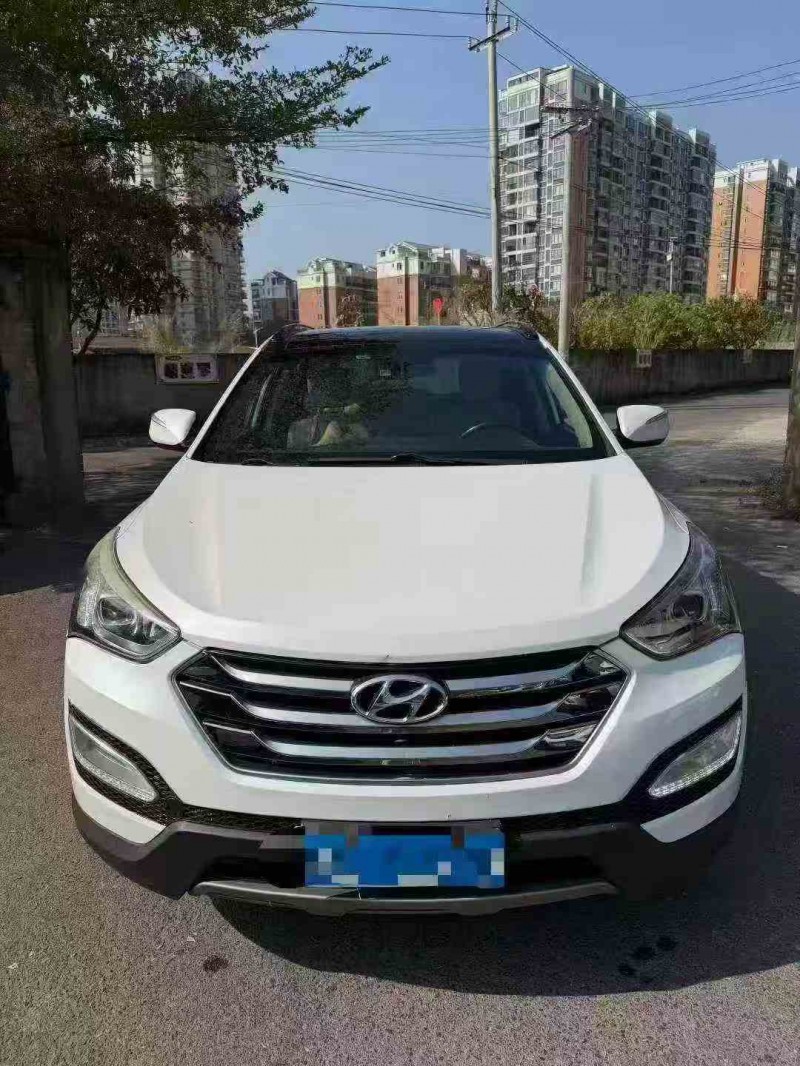 钦州16年现代新胜达1