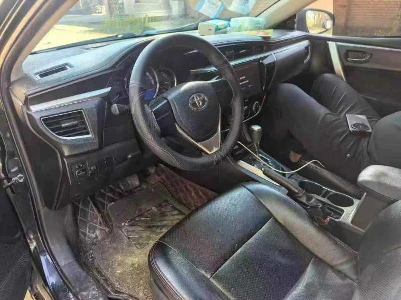 保定16年丰田卡罗拉4