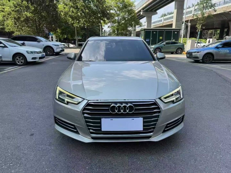 长沙18年奥迪A4L1