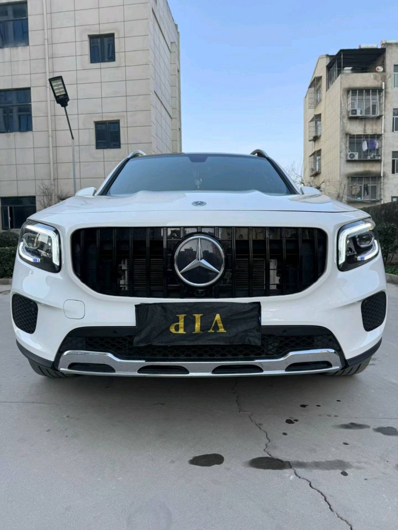 襄阳22年奔驰GLB1