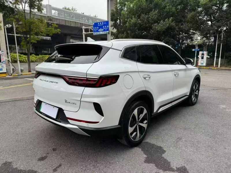 长沙23年比亚迪宋8