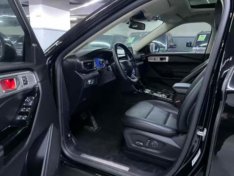 广州22年福特探险者4