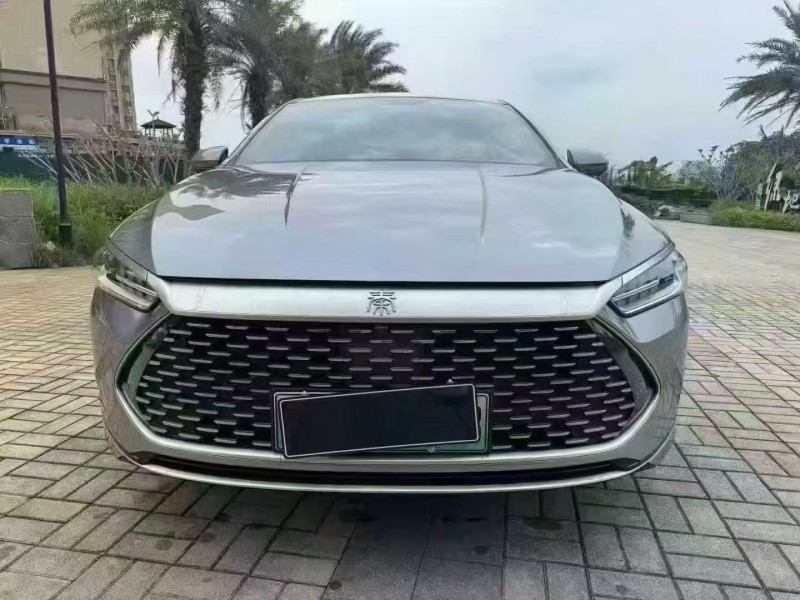 海口23年比亚迪秦1