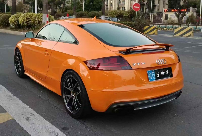 广州12年奥迪TTS7