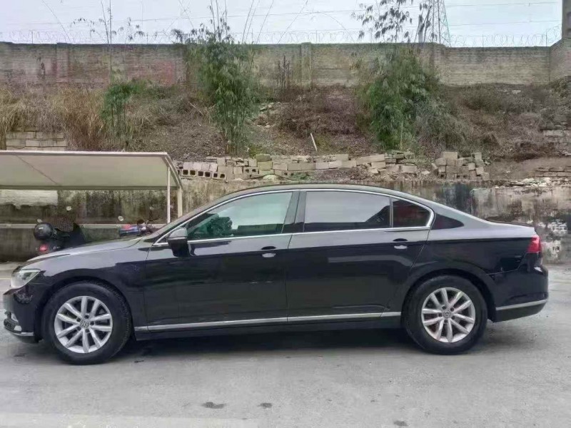 贵阳18年大众迈腾4