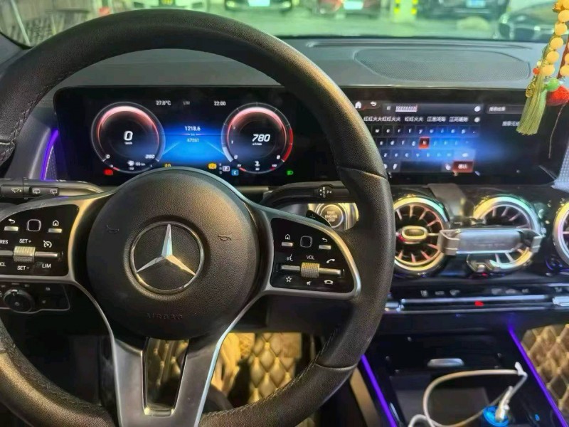 武汉21年奔驰GLB3