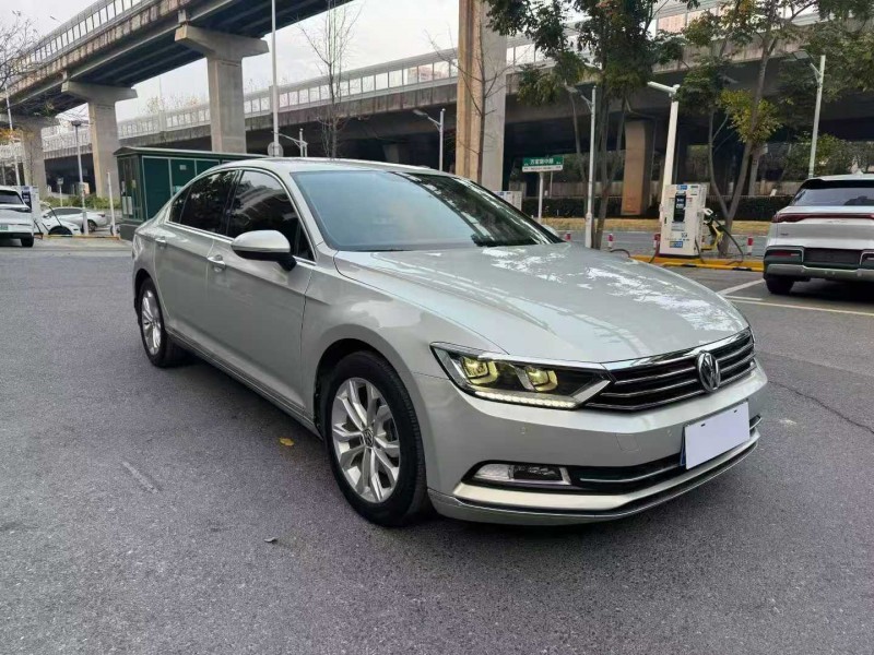 长沙19年大众迈腾3