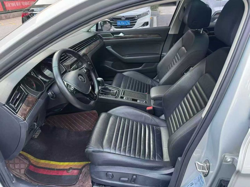 长沙19年大众迈腾4