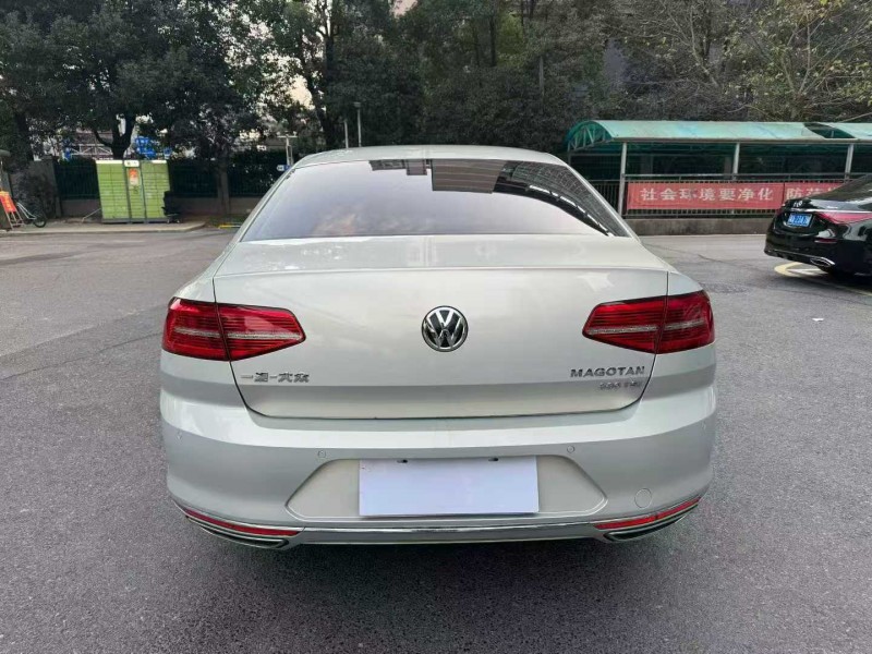 长沙19年大众迈腾8