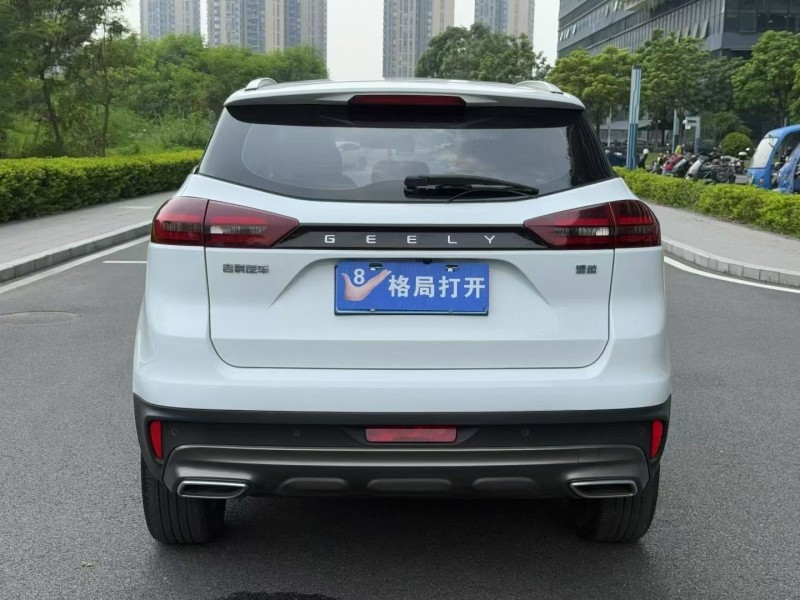 东莞23年吉利博越9