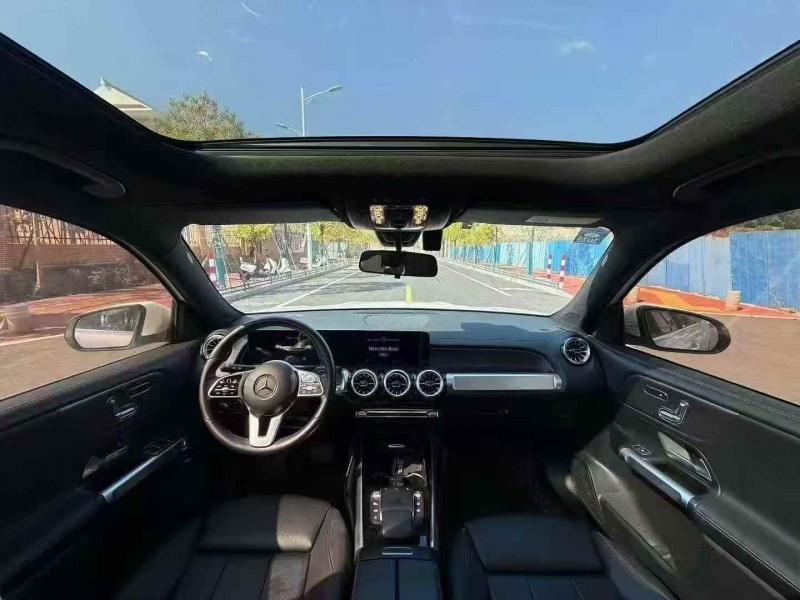 开封21年奔驰GLB3