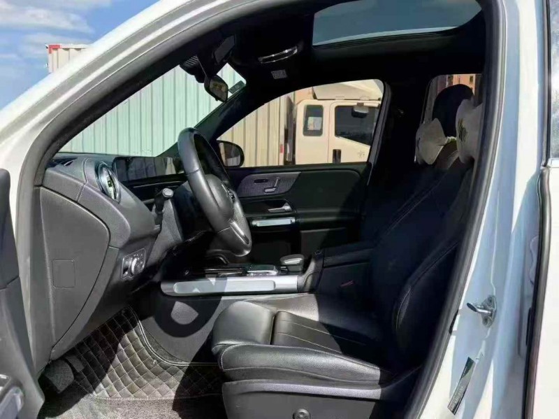 开封21年奔驰GLB5