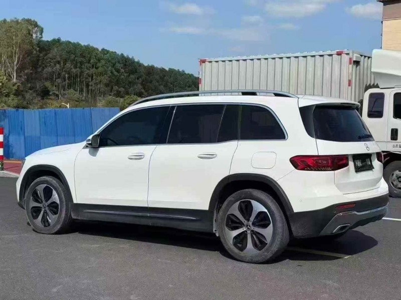 开封21年奔驰GLB8