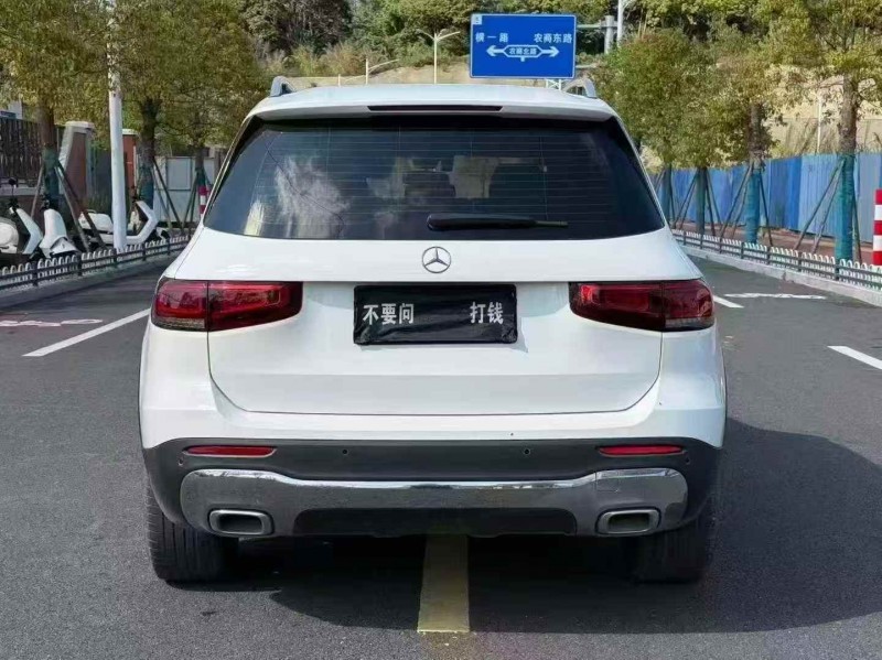 开封21年奔驰GLB9