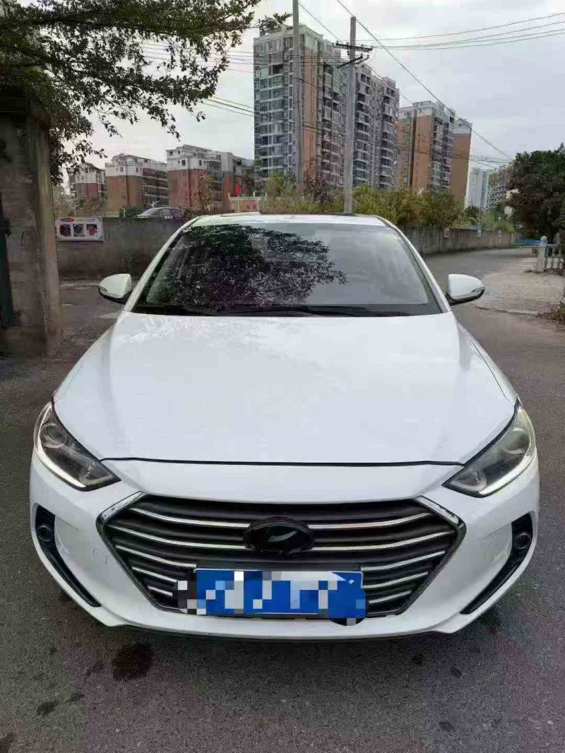 钦州19年现代领动1