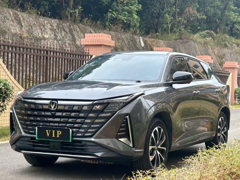 深圳25年长安汽车UNI5