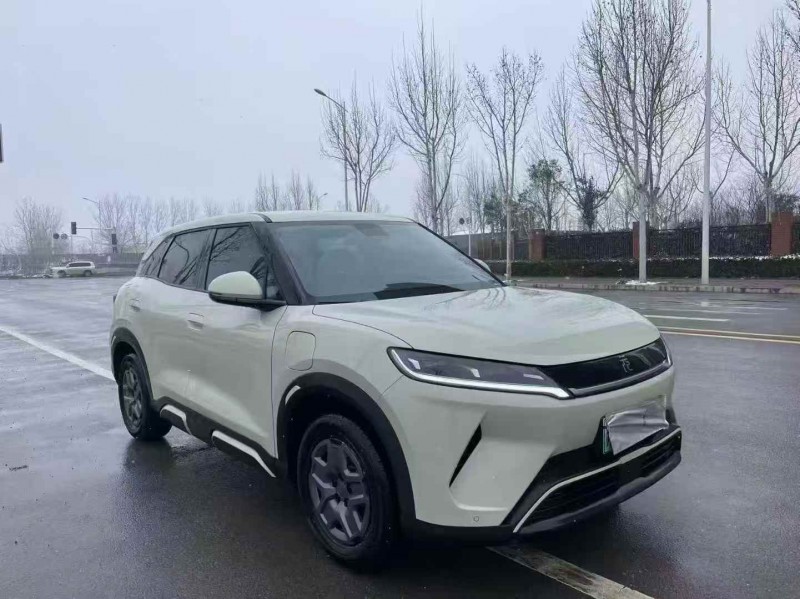 郑州25年比亚迪元8