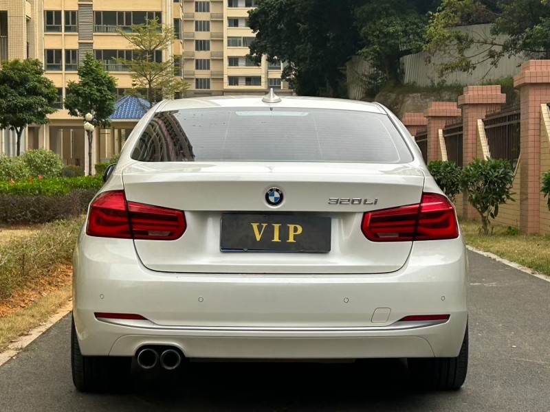 东莞18年宝马3系8