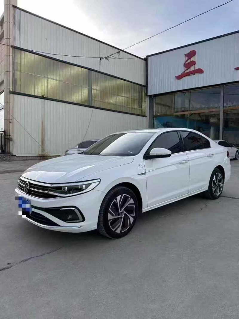 新乡25年大众宝来3