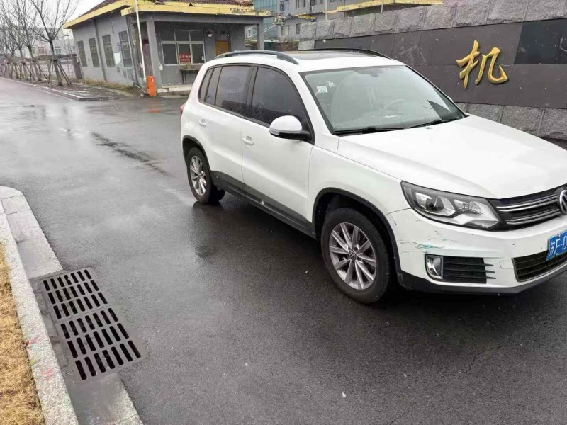徐州17年大众途观2