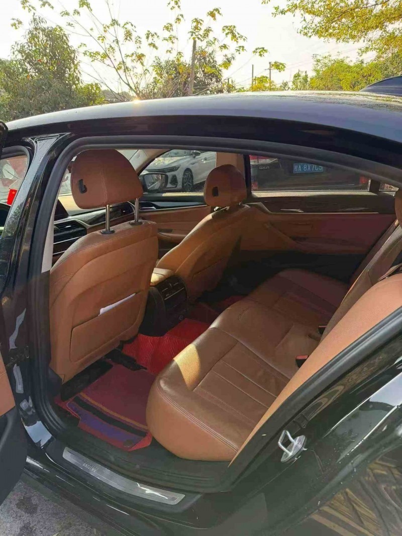 北海18年宝马5系4