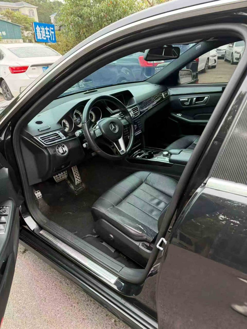 钦州15年奔驰E4