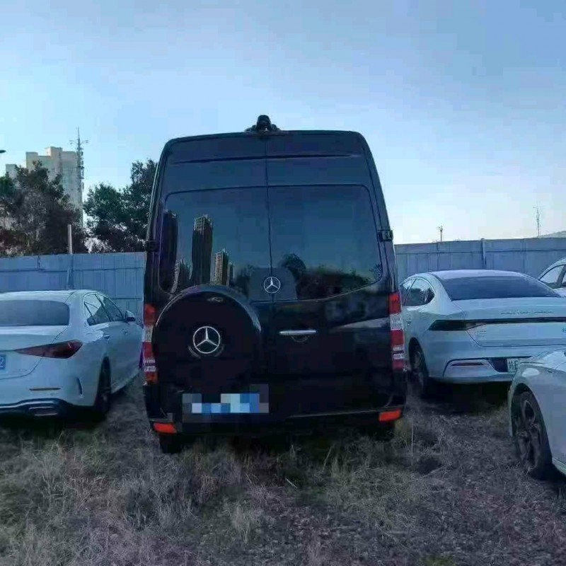 阜阳17年奔驰斯宾特2