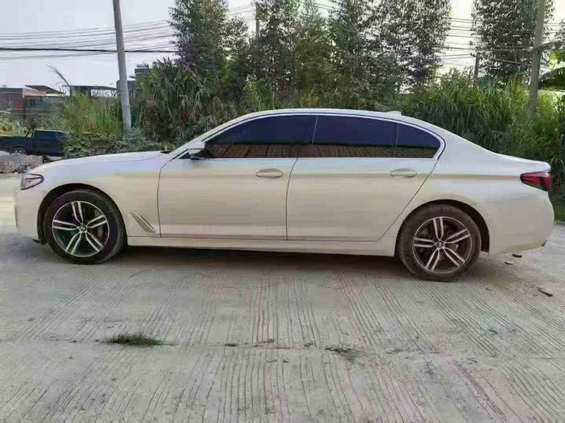 贵港20年宝马5系8