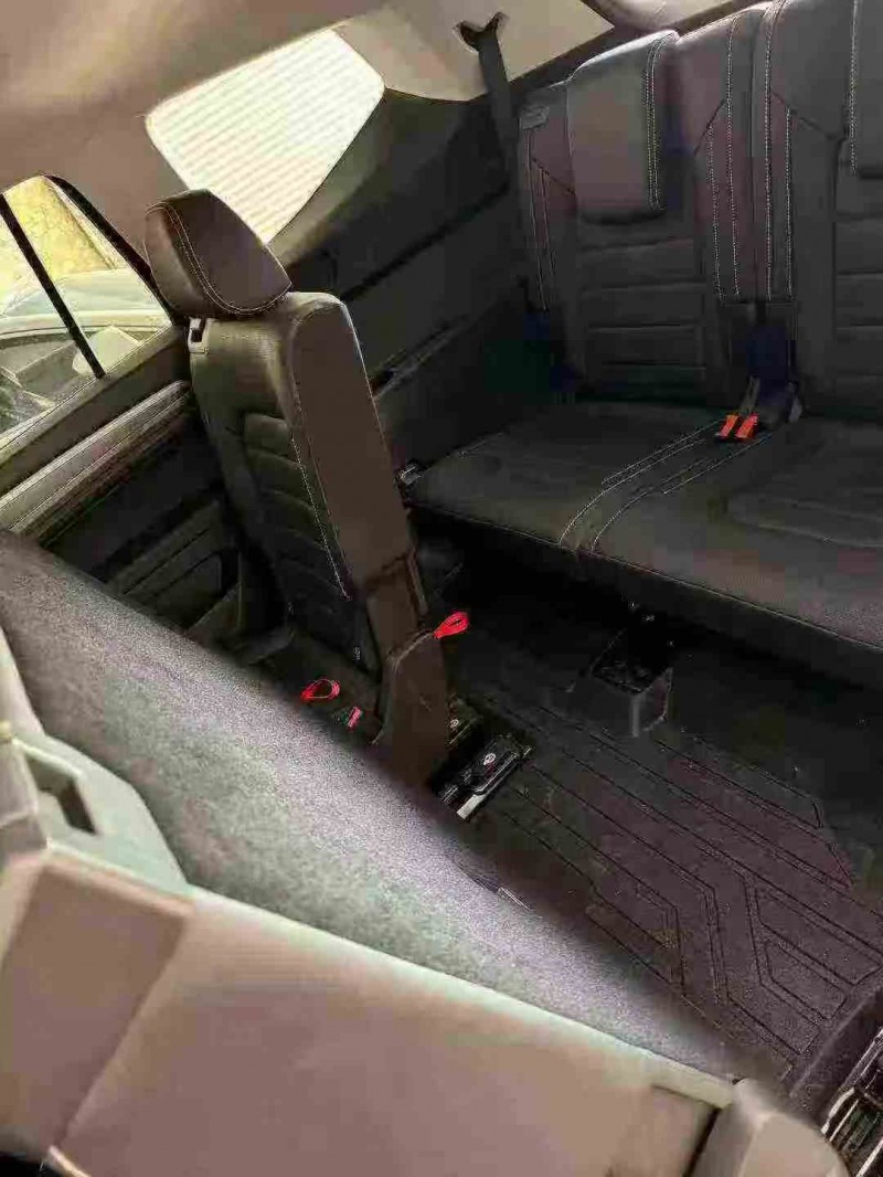 梧州18年大众途昂7