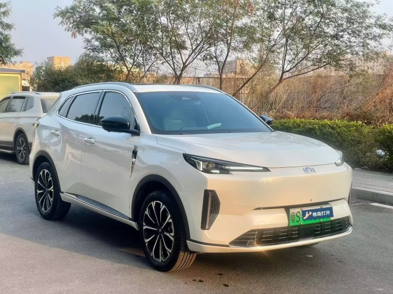 东莞25年长安汽车启源3