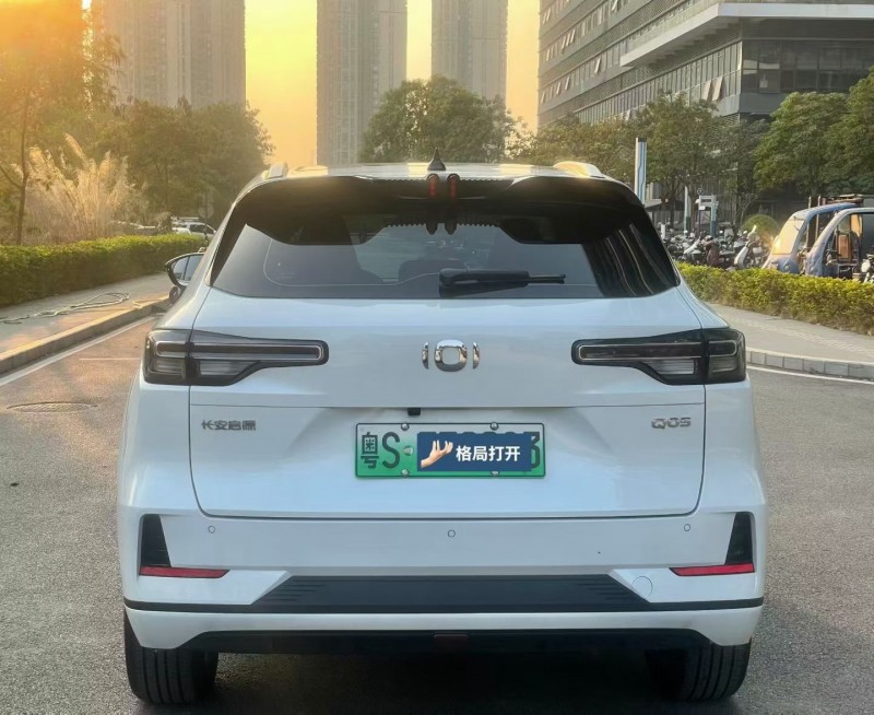 东莞25年长安汽车启源9