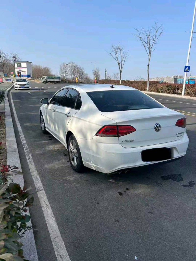 常州17年大众凌渡6
