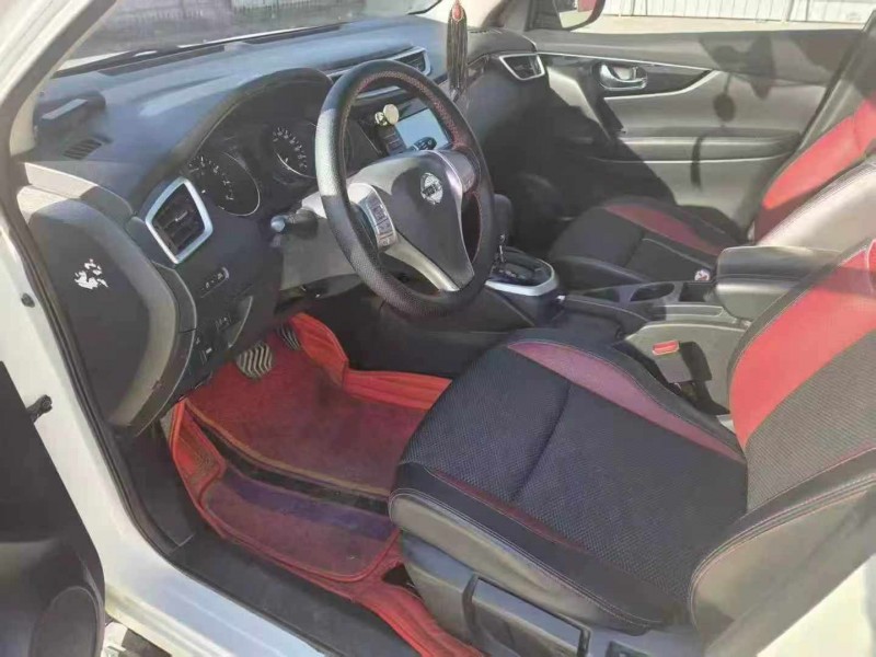 保定18年日产逍客5