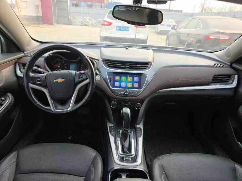 保定17年雪佛兰迈锐宝4