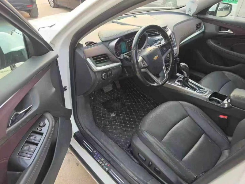 保定17年雪佛兰迈锐宝5