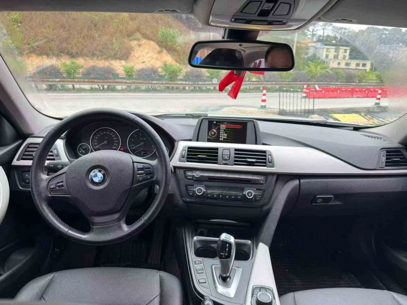 北海15年宝马3系4