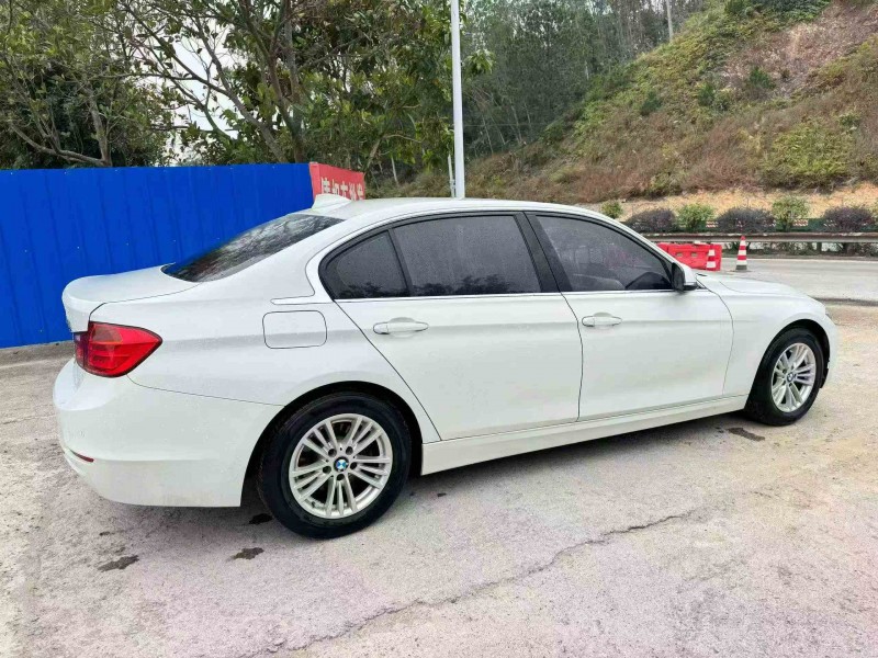 北海15年宝马3系7